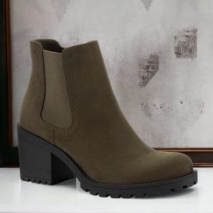 Sun + Stone Chelsea Ankle Boot Morghan Block Heel Bootie Olive Size 10